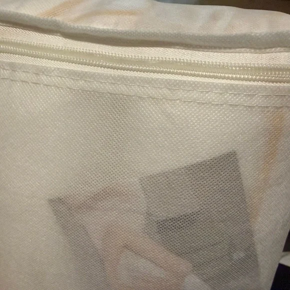 Neipota luxury Bed Pillows for exquisite Sleeping Queen Size (White), Set of 2, - Picture 4 of 10